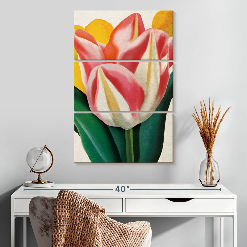 Harnek Cheery Tulip, 32" H x 20" W