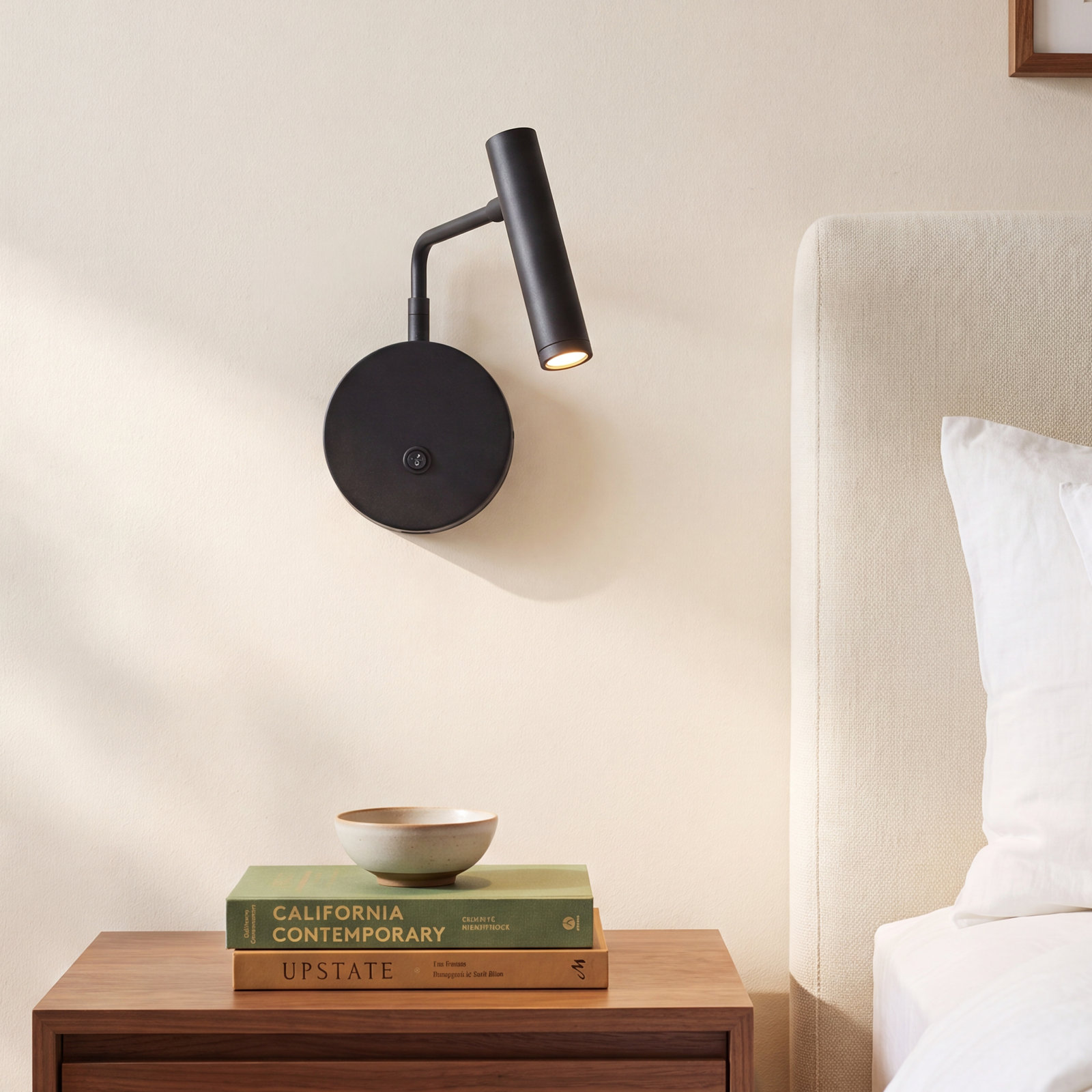 Sprig Single Light Dimmable Spotlight Sconce, Black