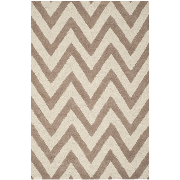 Sanyla Hand Tufted Wool Chevron Rug