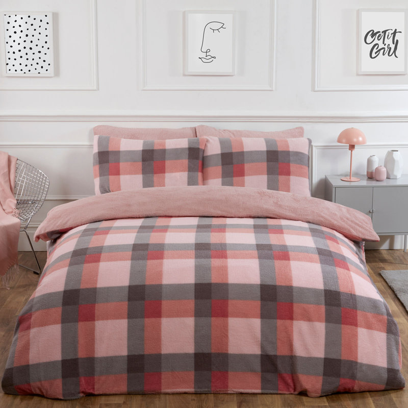 Souders Polyester Solid Colour Duvet Cover Set with Pillowcases, Blush Pink, Super King - 2 Standard Pillowcases