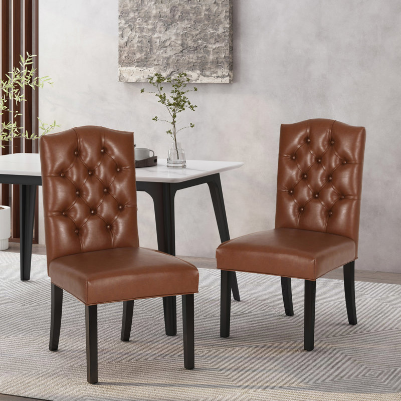 2 chaises de salle à manger Kd, matériau en cuir de polyuréthane brun, capitonnage moderne, coutures sophistiquées à losanges, pieds fuselés charmants