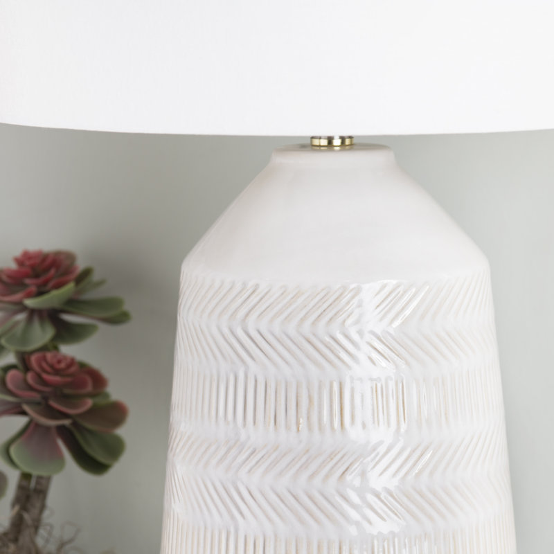 Lohan Table Lamp, White