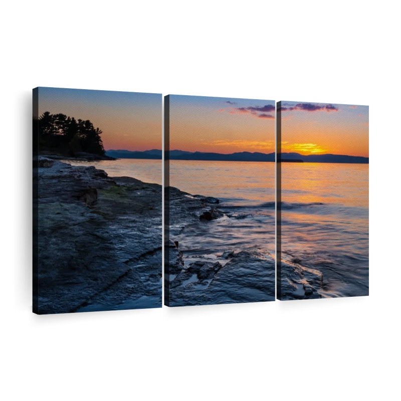 «Serene Lake Champlain» sur toile, H 48 po x l 74 po