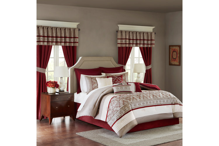 Woodford 24 Piece Comforter Set