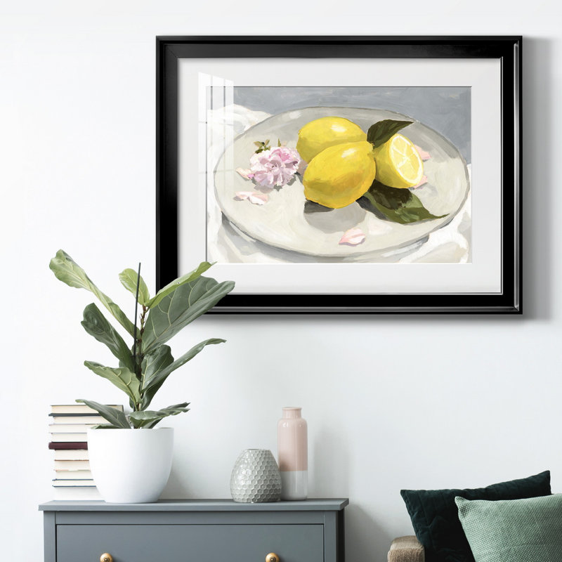 «Lemons On A Plate II», reproduction encadrée de qualité supérieure - prête à être accrochée, Noir