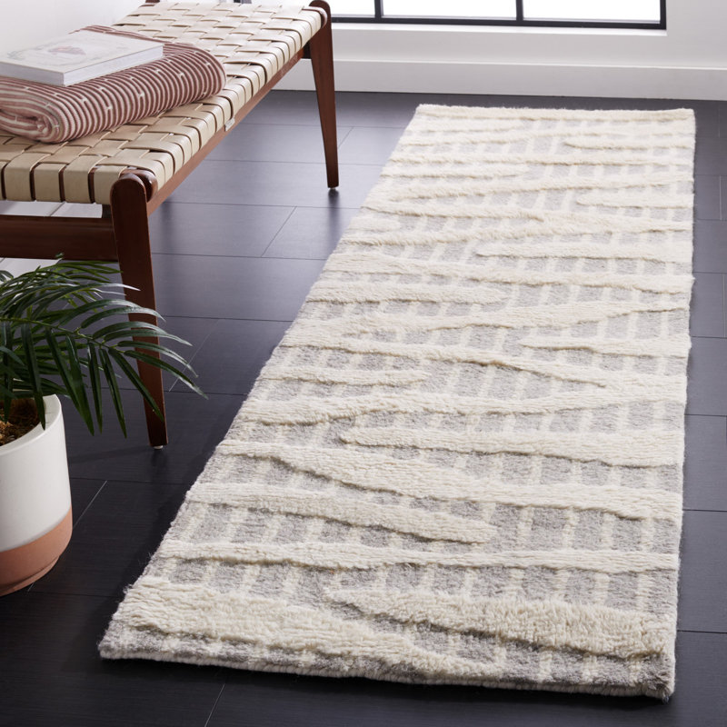 Zarah Hand Tufted Wool And Cotton With Latex Animal Print Rug, Round 6'