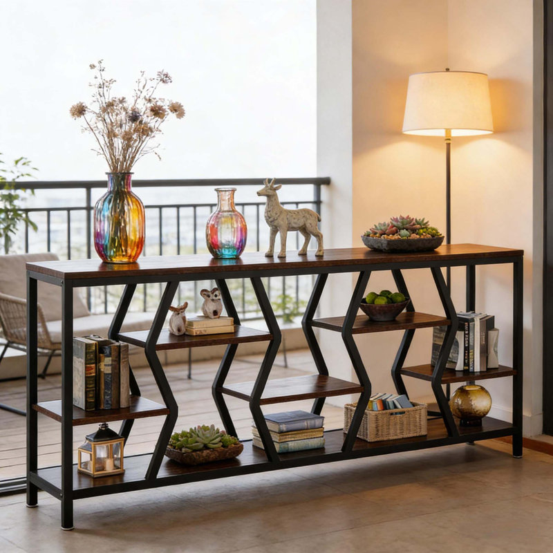 Table de canapé durable et polyvalente avec rangement généreux et attrait rustique pour le décor du salon