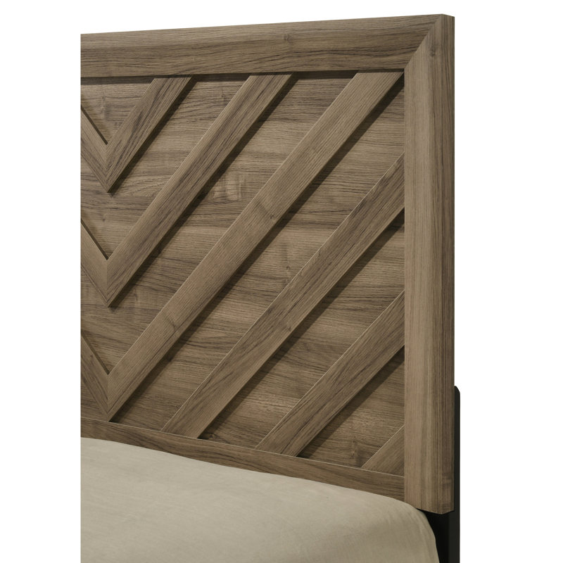 Cadre de lit simple brun avec tête de lit, esthétique contemporaine, aspect bois chaleureux, sommier tapissier nécessaire au design, bois, apparence, nécessaire