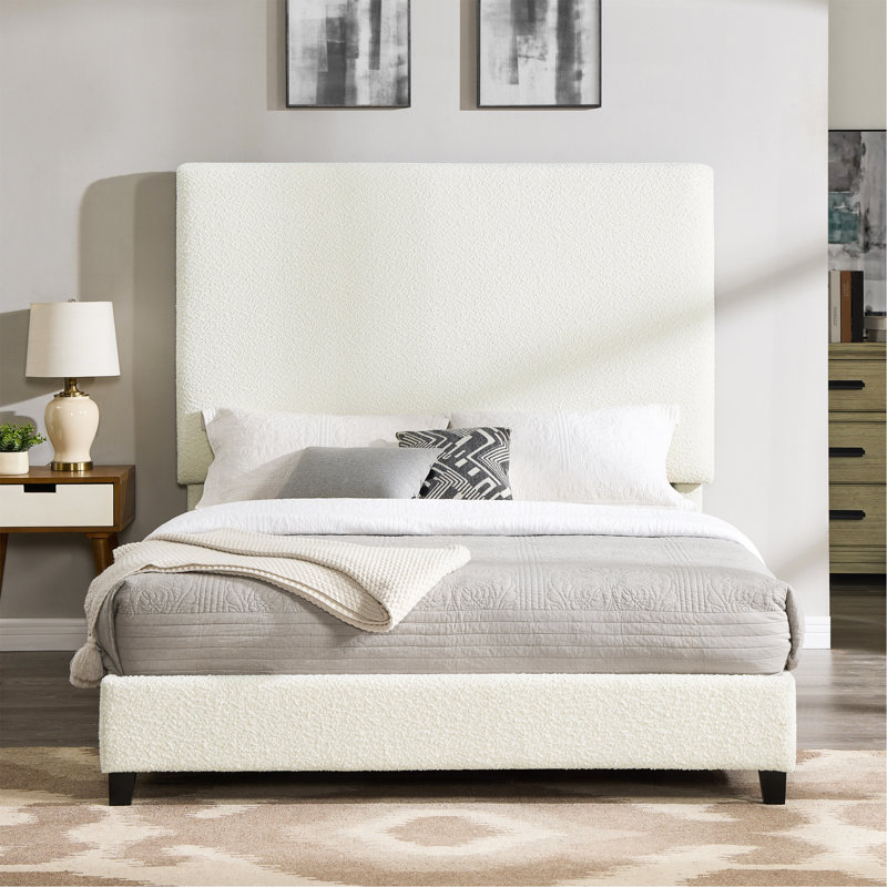 Grand lit plateforme tapissier blanc