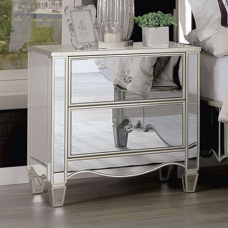 Table de chevet 1 pièce Glam Silver Finish