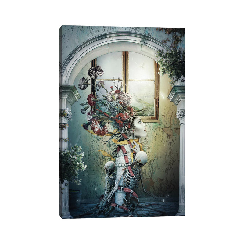 "Life in mort" par Riza Peker - impression sur toile tendue, H 26 po x l 18 po x 1,5 po