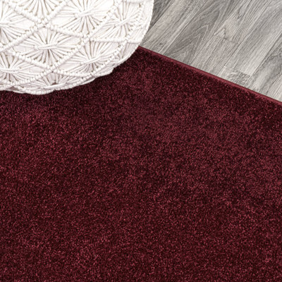 Arbelle Solid Low-Pile Dark Red Rug