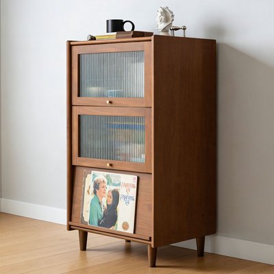 Retro and simple storage accent chest