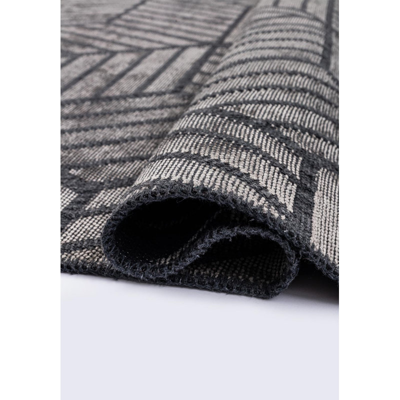 Rapture Geometric Shapes Area Rug in Gray, Rectangle 6'7" x 8'3"