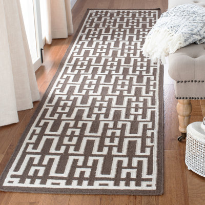 Amelah Flat Weave Banana Silk/Wool/Cotton Geometric Rug in Chocolate/Ivory