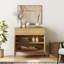 Ensemble de chambre à coucher WAMPAT 5 pièces avec 3 armoires de rangement et 2 tables de chevet avec chargeur, suite de chambre à coucher en bois cannelé avec tiroirs et portes, ensemble de rangement moderne assorti pour la chambre à coucher-118099888