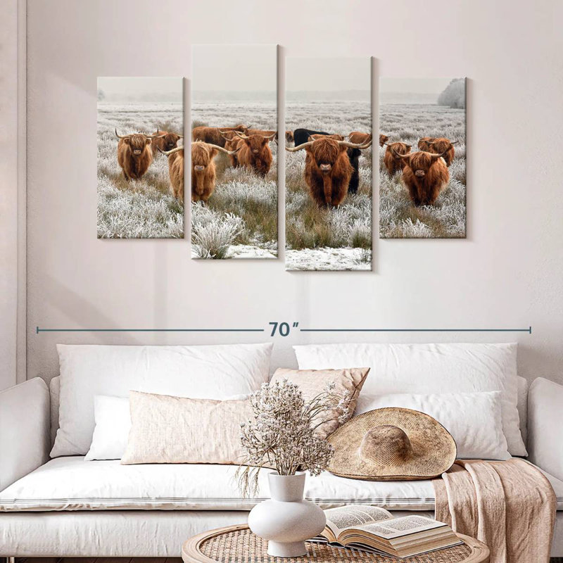 Winter Highland Cows, H 32 po x l 52 po
