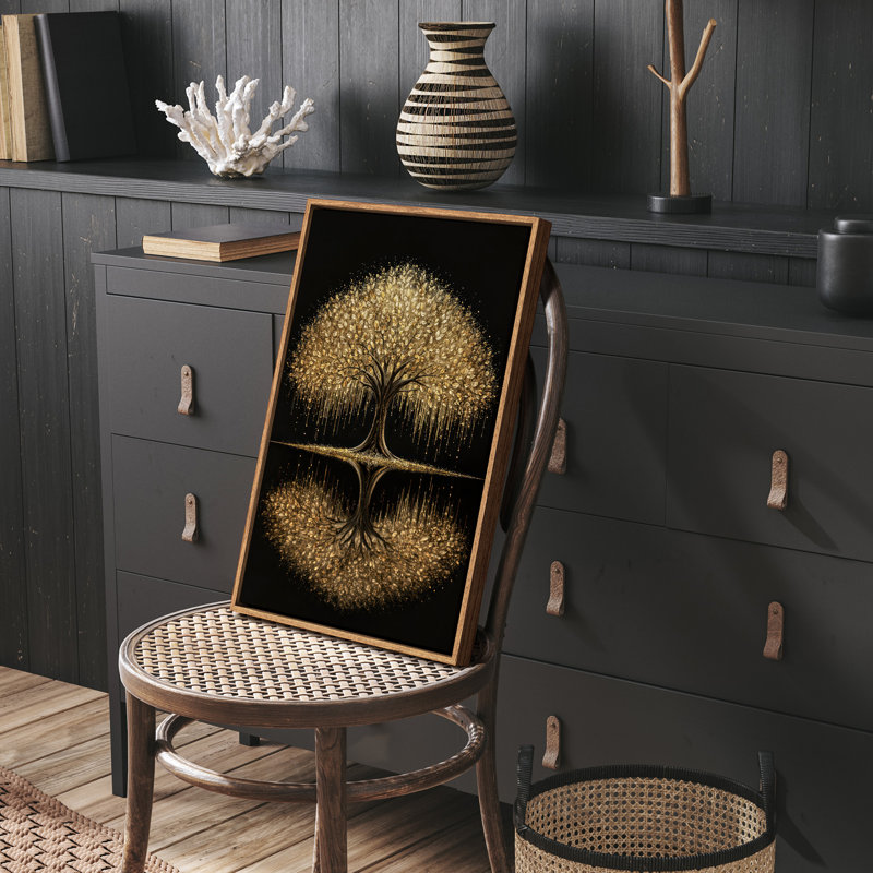 «Golden Tree Reflection» sur fond noir, reproduction d'art encadrée, 36" H x 24" W, Naturel