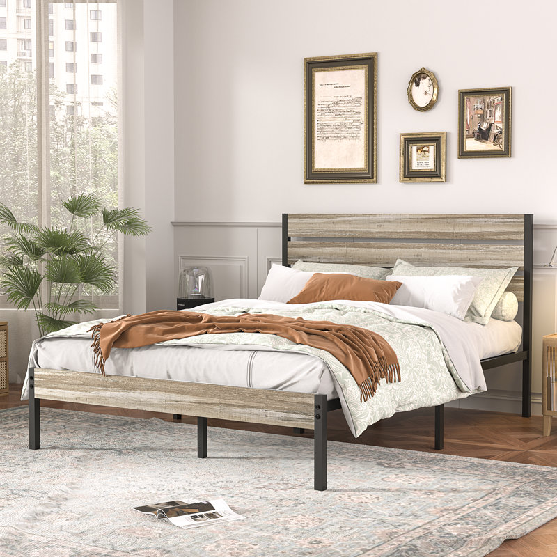 Base de lit pleine grandeur en métal avec tête et pied de lit en bois Alicia, lit plateforme rustique industriel avec support en acier robuste, aucun sommier requis, rangement sous le lit, sommier anti-bruit, gris ardoise