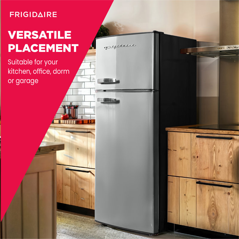 Frigidaire 7.5 Cu. Ft. Retro Top Freezer Refrigerator, Red, EFR753
