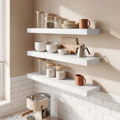 Ensemble de 3 étagères flottantes spacieuses, blanches, fixées au mur avec des supports invisibles, idéales pour le salon, la cuisine et la salle de bain. Étagères de rangement décoratives pour la décoration intérieure.