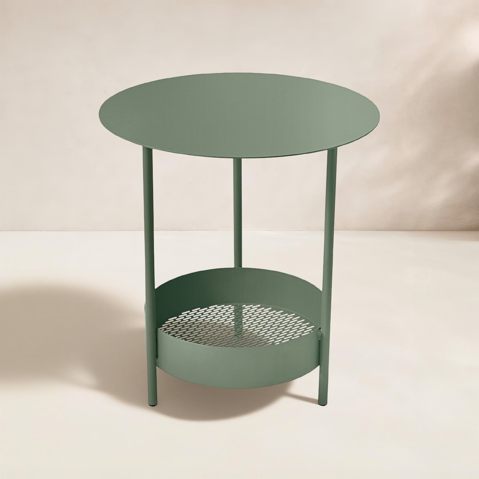 Salsa 20'' Outdoor Side Table, Cactus