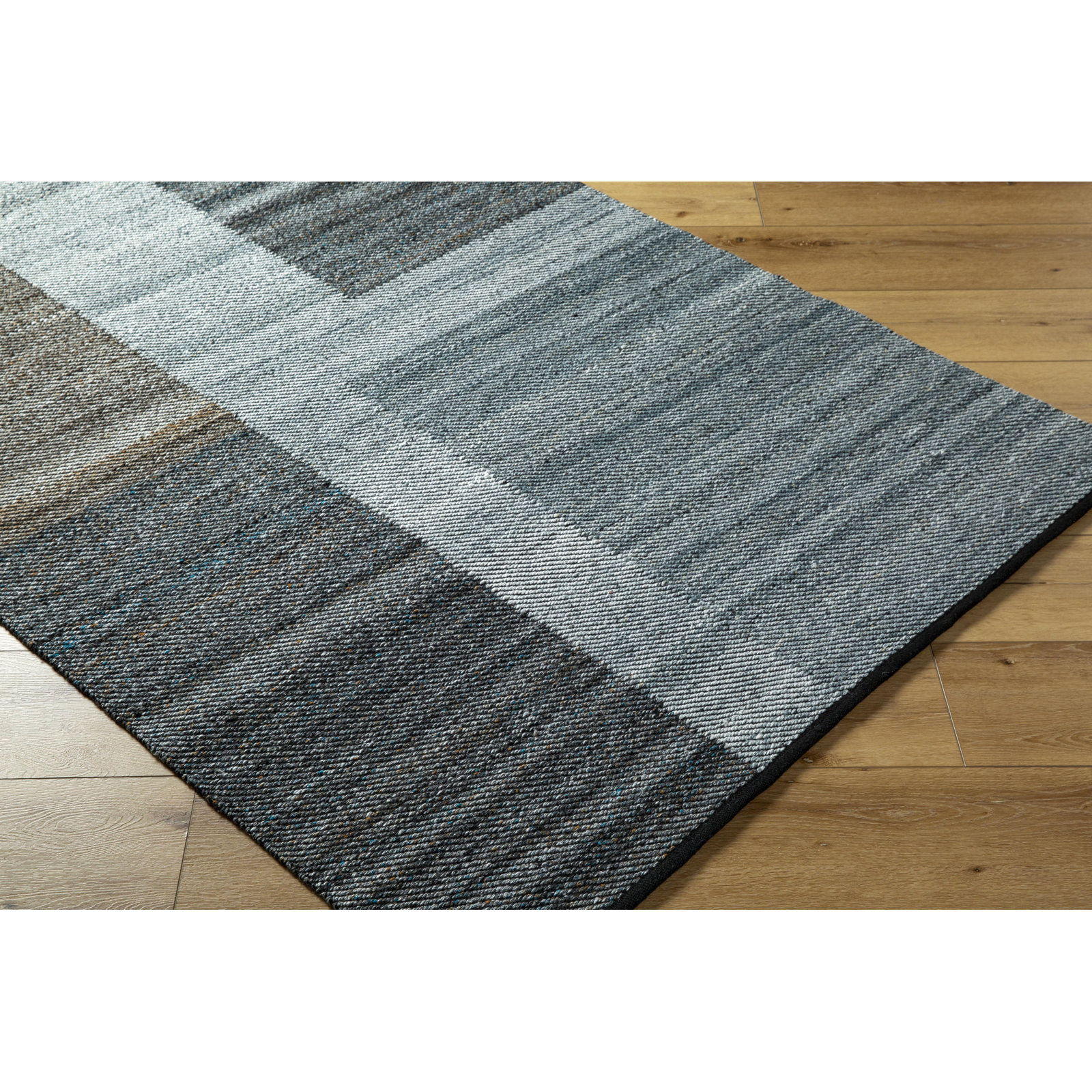 Campbelle Rustic Hand Woven Indoor/Outdoor Area Rug, Rectangle 9' x 12'