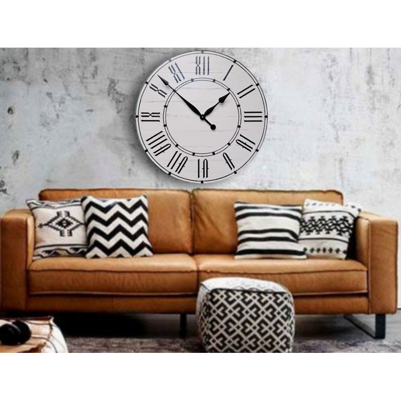 Horloge murale surdimensionnée Rossetti Farmhouse, H 36 po x l 36 po x P 2 po