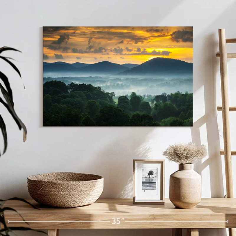 Alvord Hazy Blue Ridge Mountains, H 16 po x l 24 po