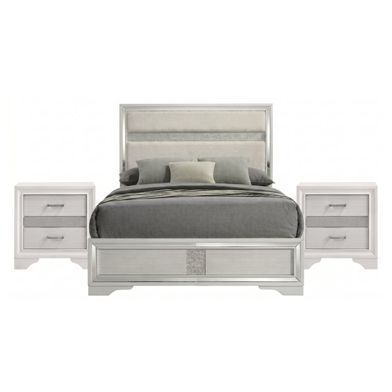 Ensemble de chambre à coucher Isadora blanc Queen 3 pièces avec lit à panneaux rembourrés et deux tables de chevet