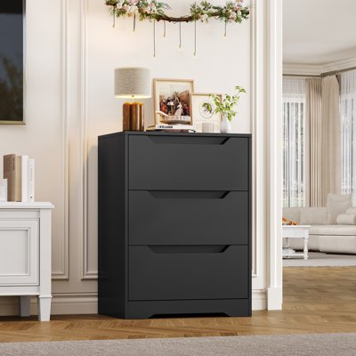 Hartsell 23.6" W 3-Drawer Chest