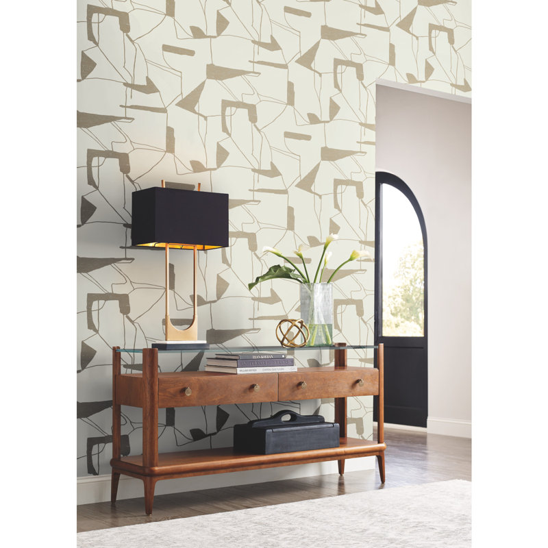 26.9' L x 27" W Wallpaper Roll, Cream/Gold