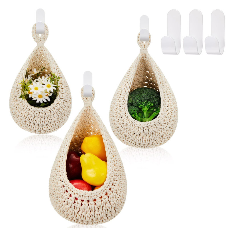 3 Hanging Baskets, Cream