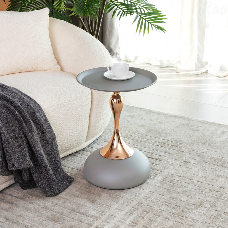 Table basse ronde en métal Mermaid Tail, Matte Grey/Gold