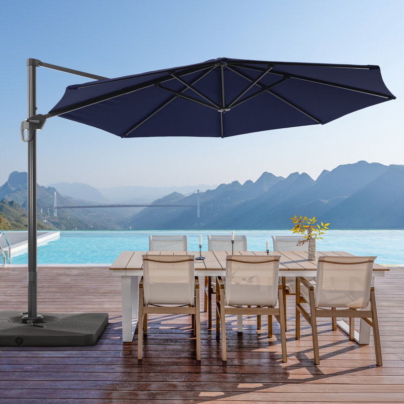 Parasol en porte-à-faux de 132 po avec base, Marine