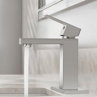 Single-handle Bathroom Faucet
