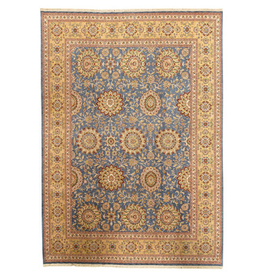 Hand Knotted Wool Oriental Area Rug in Blue And Gold