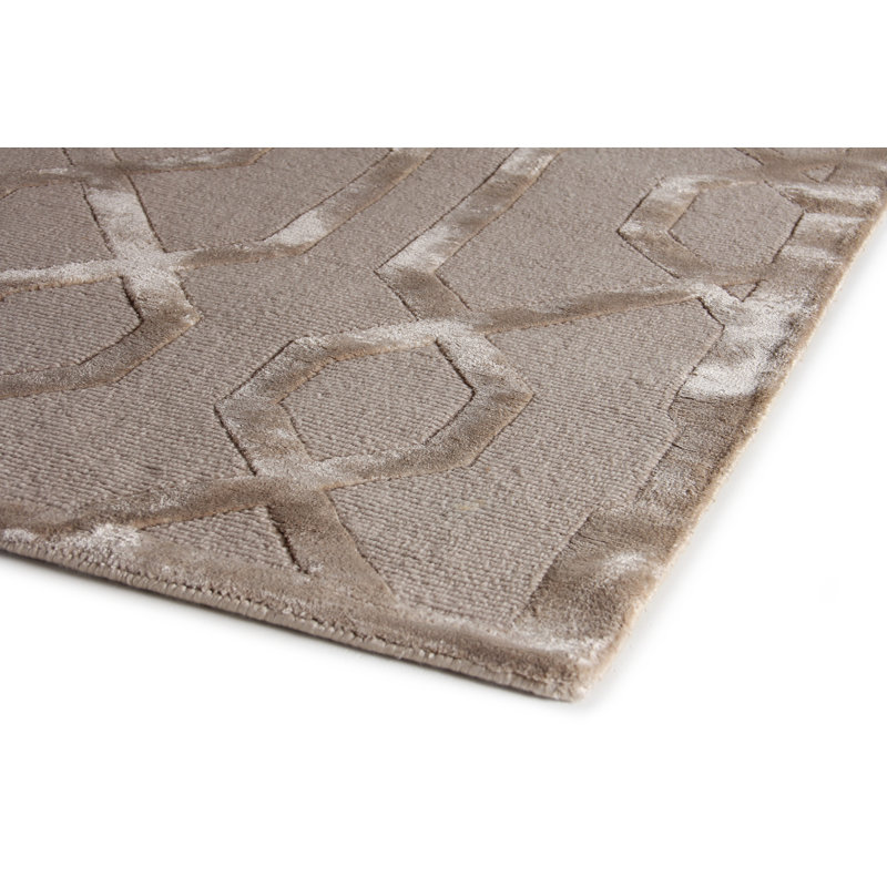 Metro-Velvet Geometric Area Rug in Light Beige, Rectangle 5' x 7'