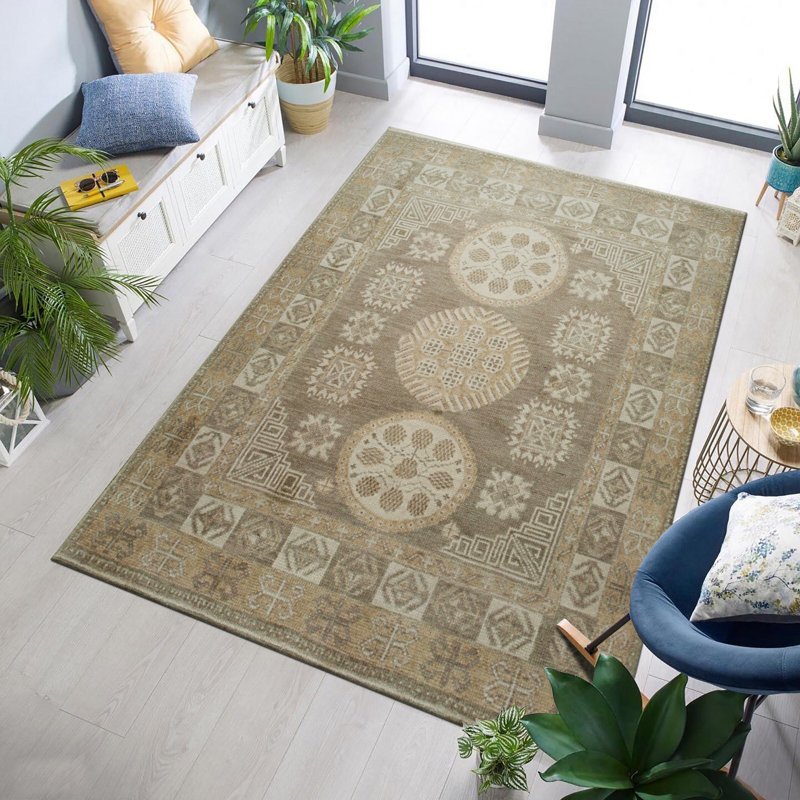 Tapis traditionnel brun classique en laine noué à la main Classic Tessa