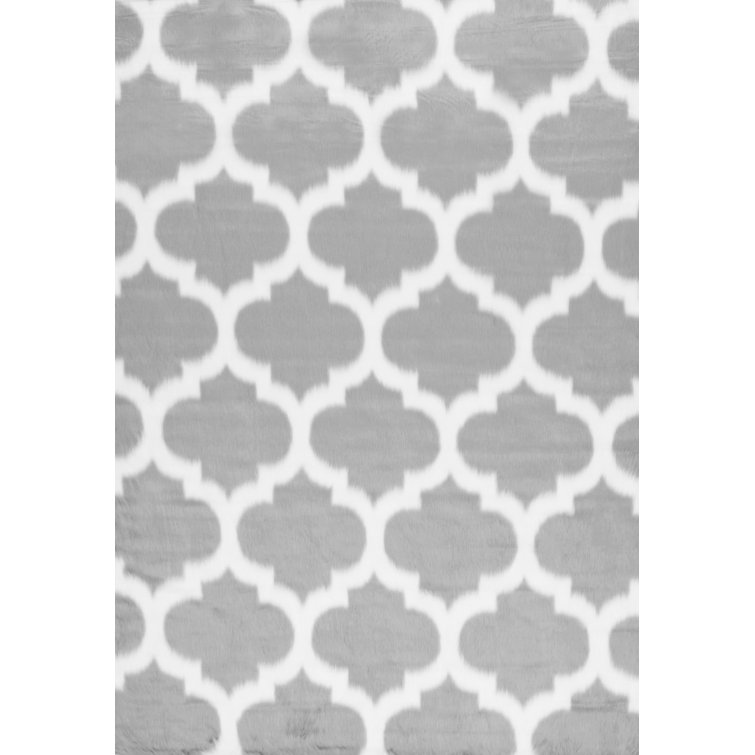 Beraun Faux Sheepskin Geometric Indoor Rug