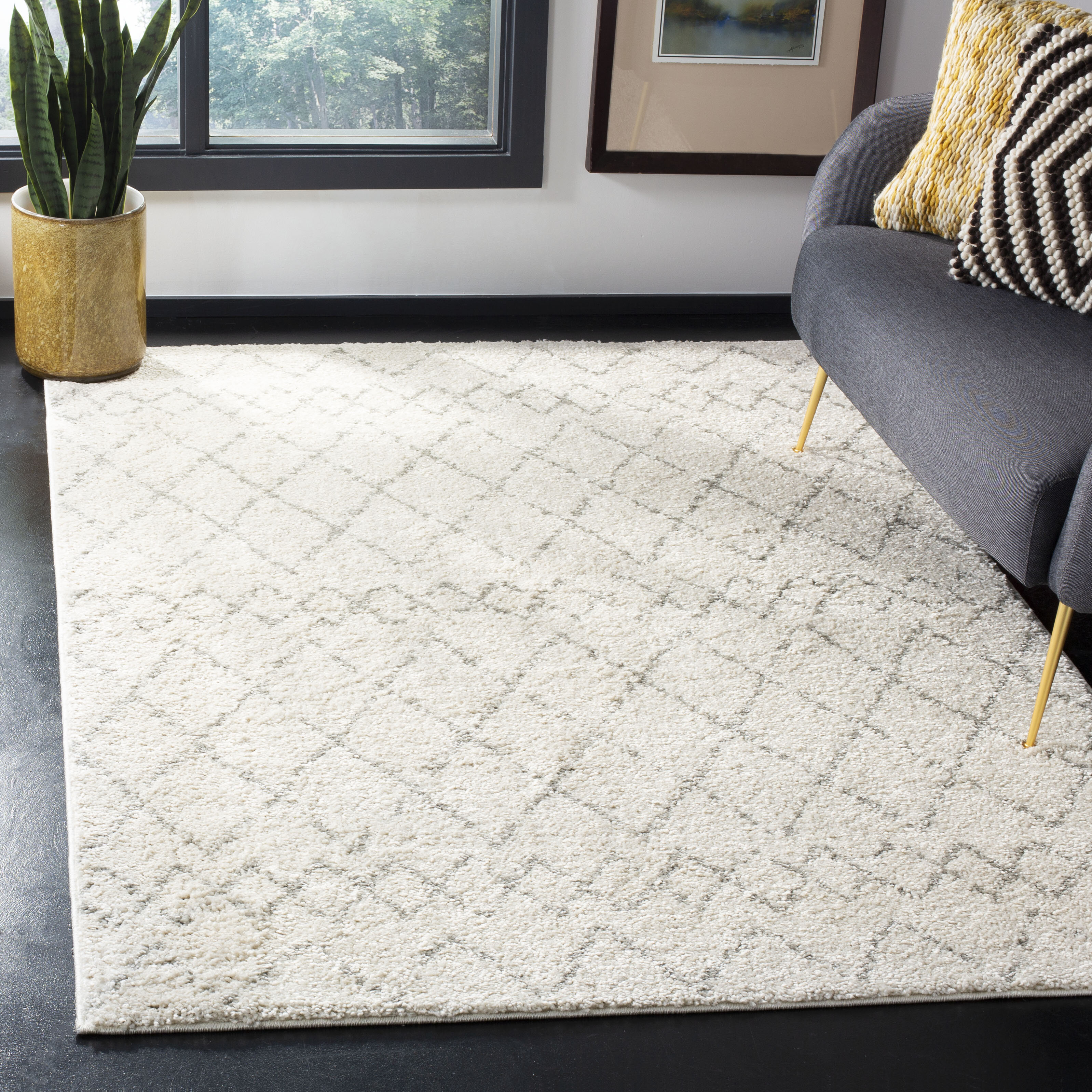 Latitude Run Landry Sunburst Doormat, Beige