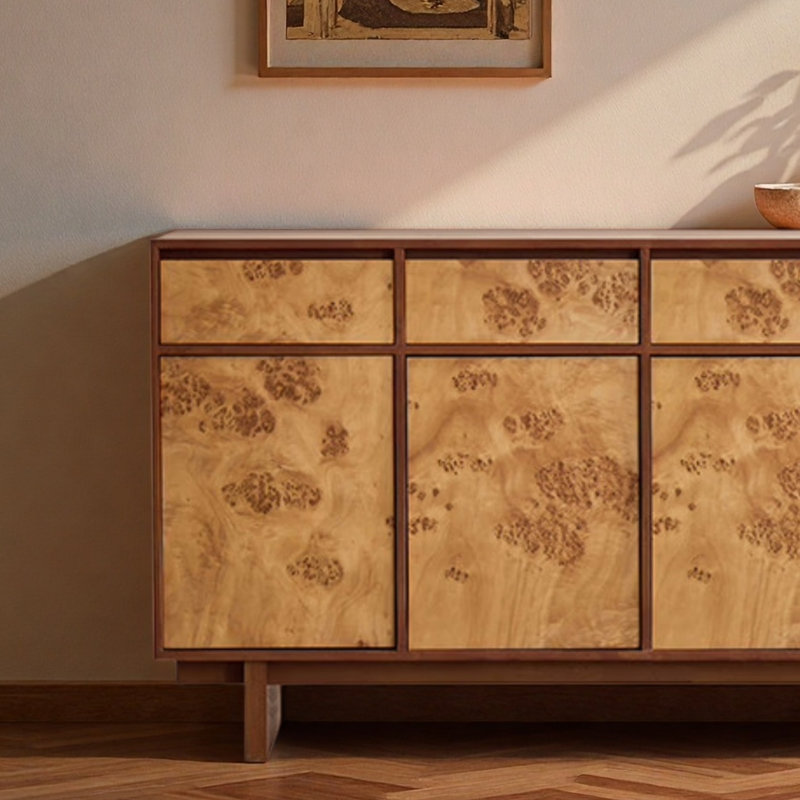 Buffet de petite taille, 33.46" H x 62.99" W x 15.75" D