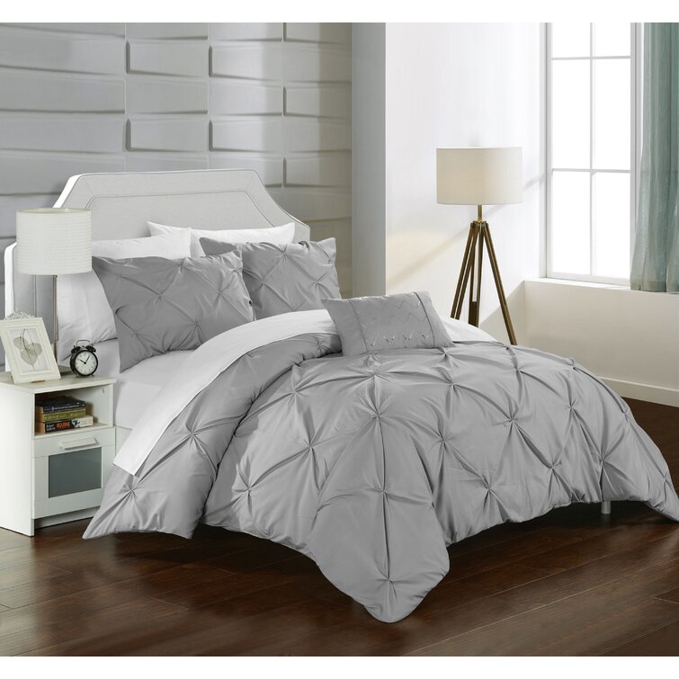 Donoghue 8 Piece Duvet Cover Set