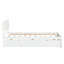 Lit simple avec lit gigogne blanc crème et tête de lit ultrabrillante pour une chambre à coucher cachée-1086753470-1086753469