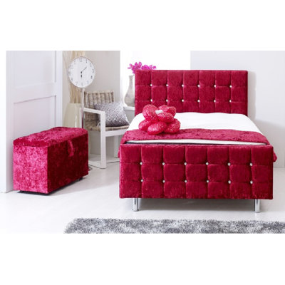 Izabella Upholstered Bed