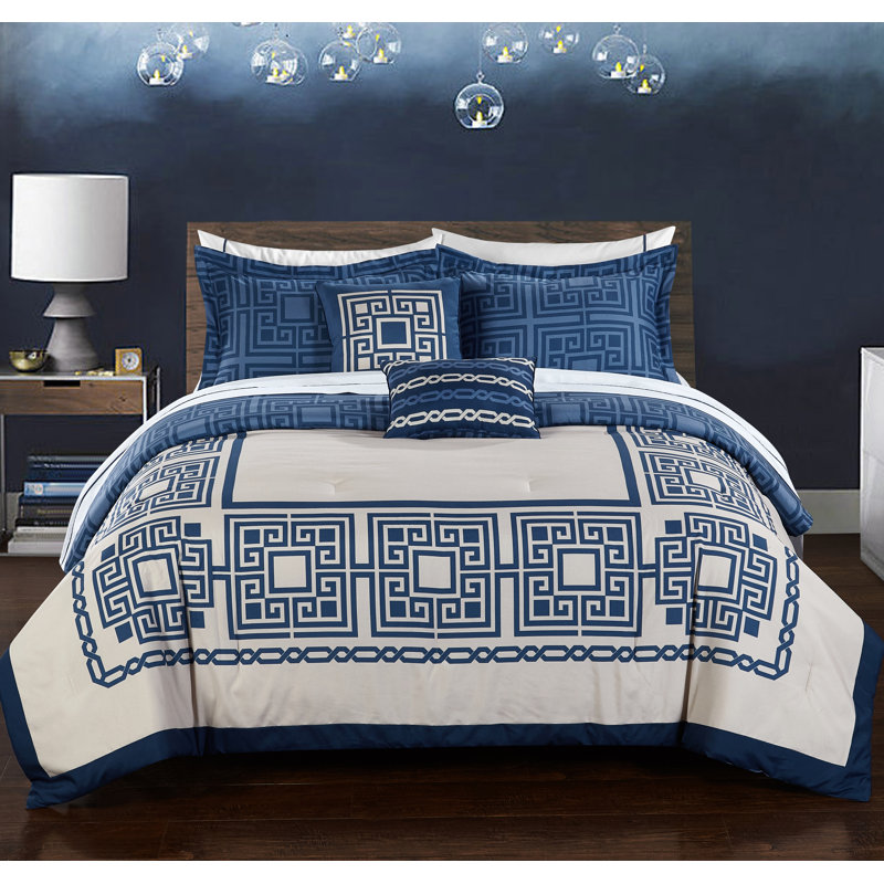 Athena Modern & Contemporary Polyester Floral Comforter, King