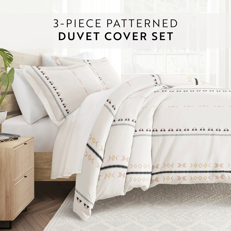 Clay and White Geo Lines Pattern Full/Queen Duvet Cover Set