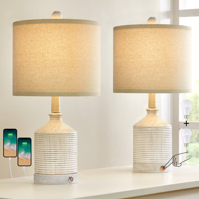 Lampe de gradation en céramique de 20 po Jacynth, adaptée pour la chambre à coucher, le bureau, le salon avec port USB (y compris l'ampoule)