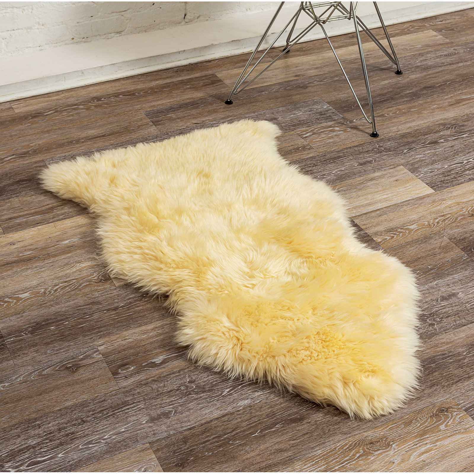 Izola Handmade Sheepskin Rug, 6' x 7'