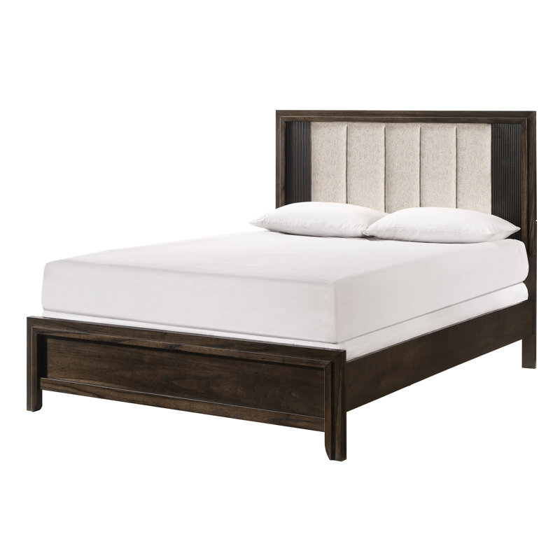 Grand lit, tête de lit tapissier, charme rustique, finition bois riche, esthétique contemporaine, style 1pc dans les tons bruns,